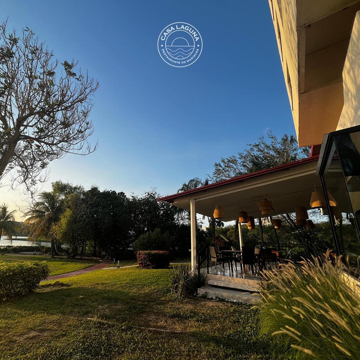 Fiesta Inn Tampico Exterior foto